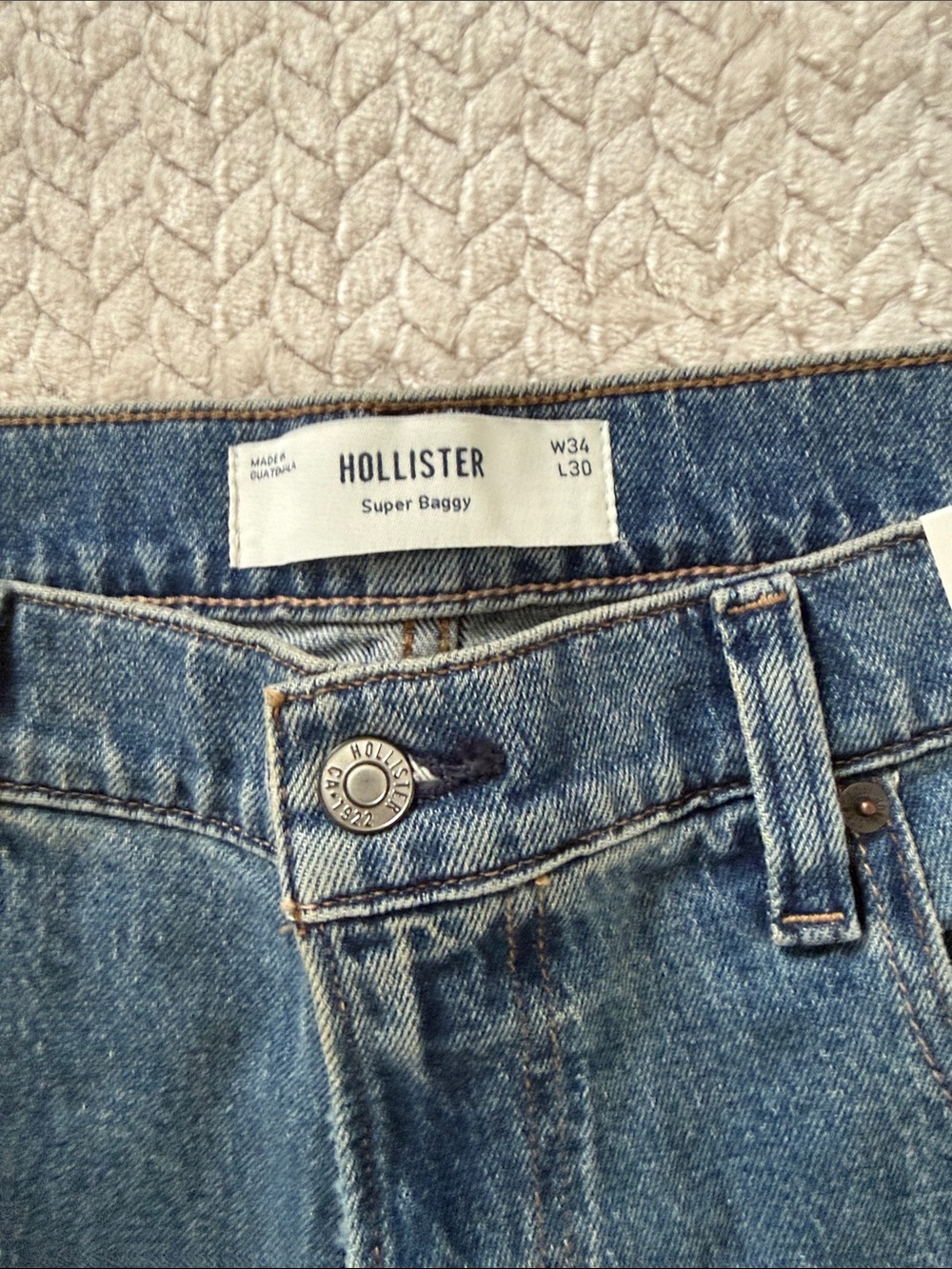 Hollister Men's Super Baggy Jeans - Picture 4 of 6